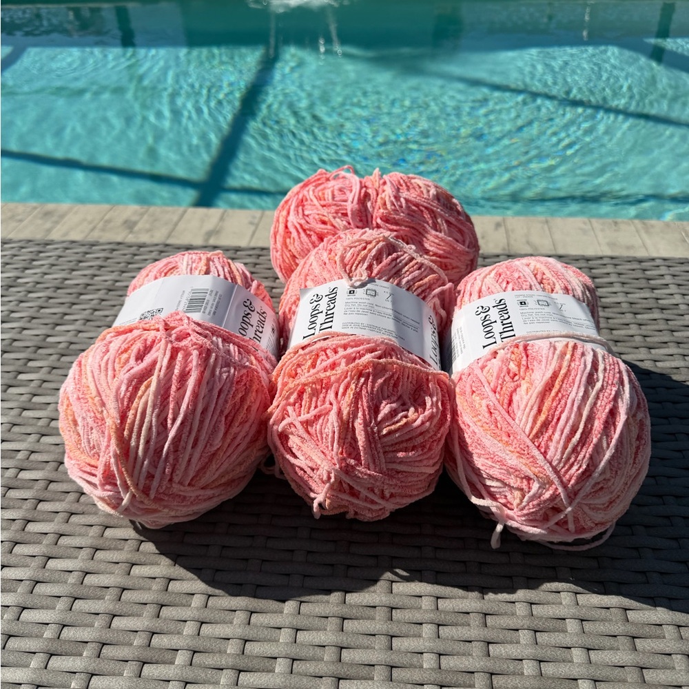 Loops & Threads skinny chenille yarn!! In the color orange stripe - Picture 5 of 5